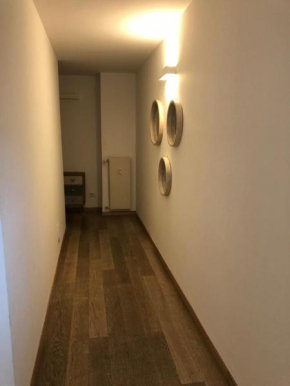 Only woman,WE ONLY ACCEPT FEMALE GUESTS Bergamo